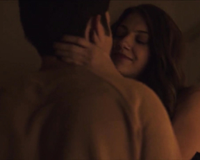 Mia Serafino naked - Smiley Face Killers (2020)