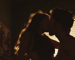 Mia Serafino naked - Smiley Face Killers (2020)