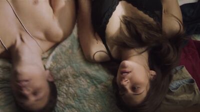 Mia Serafino naked - Smiley Face Killers (2020)