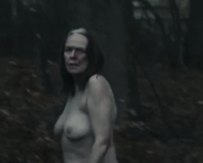 Elisa Echebarria Menendez, Jacqueline Bollen - Unseen (Invisible) s01e08 (2020)