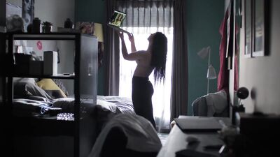 Myha'la Herrold, Ali Tate Cutler - Industry s01e01 (2020)