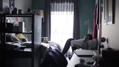 Myha'la Herrold, Ali Tate Cutler - Industry s01e01 (2020)