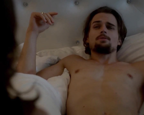 Alice Braga nude - Queen Of The South s01-04 (2016-2019)