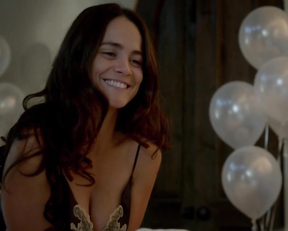 Alice Braga nude - Queen Of The South s01-04 (2016-2019)