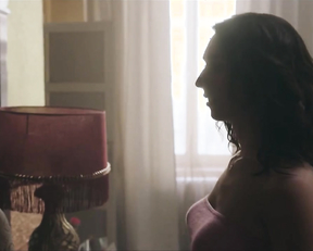 Daniela Santiago, Jedet, Sophia Lamar, Lara Martorell - Veneno s01e04 (2020)