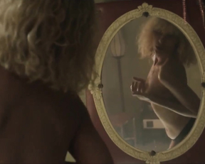 Daniela Santiago, Jedet, Sophia Lamar, Lara Martorell - Veneno s01e04 (2020)