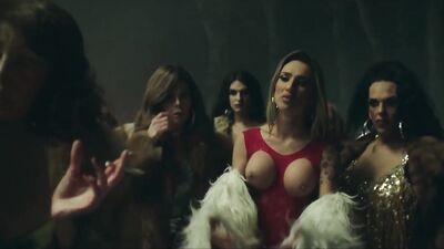 Daniela Santiago, Jedet, Sophia Lamar, Lara Martorell - Veneno s01e04 (2020)