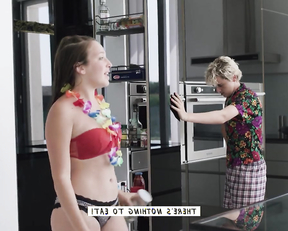 Beatrice Barichella, Jordan Kristine Seamon, Francesca Scorsese, Lisa Lazzaro, Vittoria Bottin - We Are Who We Are s01e04 (2020)