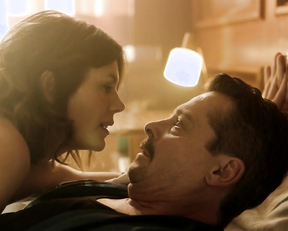 Jeanne Tremsal nude - Falk s02e03 (2020)