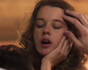 Katerina Shpitsa, Svetlana Khodchenkova - Casanova s01e05e07 (2020)