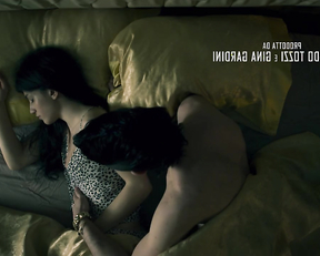 Claudia Gerini, Carlotta Antonelli  - Suburra la serie s03e01e03 (2020) HD 1080p