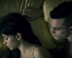 Claudia Gerini, Carlotta Antonelli  - Suburra la serie s03e01e03 (2020) HD 1080p