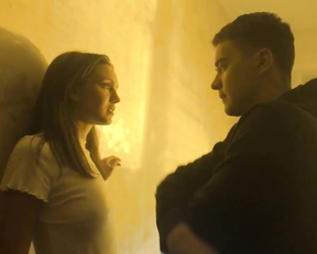 Anastasiya Krylova, Natalya Bardo - Trudnyye podrostki s02e03 (2020)