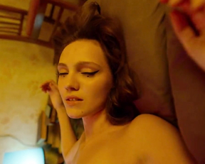 Anastasiya Krylova, Natalya Bardo - Trudnyye podrostki s02e03 (2020)