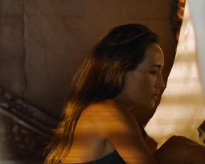 Maggie Q, Charlotte McKinney - Fantasy Island (2020)