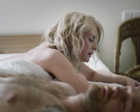 Alyona Mikhailova naked - Volf (Volk) s01e01-02 (2020)