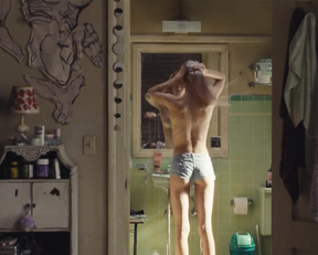 Hunter Schafer nude - Euphoria s01e00 (2020)