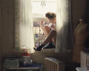 Hunter Schafer nude - Euphoria s01e00 (2020)