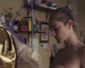 Hunter Schafer nude - Euphoria s01e00 (2020)