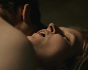 Marieta Zukowska nude - Restart (2019)