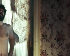 Sarah Gadon, Lola Kirke, Hong Chau - American Woman (2019)