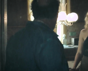 Sarah Gadon, Lola Kirke, Hong Chau - American Woman (2019)