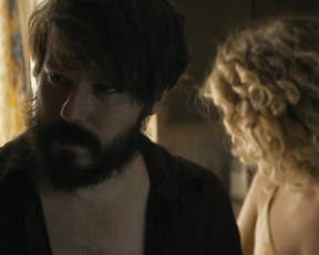 Sarah Gadon, Lola Kirke, Hong Chau - American Woman (2019)