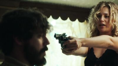 Sarah Gadon, Lola Kirke, Hong Chau - American Woman (2019)