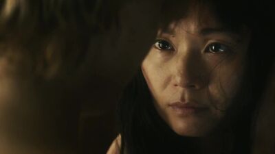 Sarah Gadon, Lola Kirke, Hong Chau - American Woman (2019)