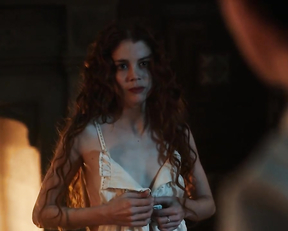 Charlotte Hope nude - The Spanish Princess s02e02-03 (2020)