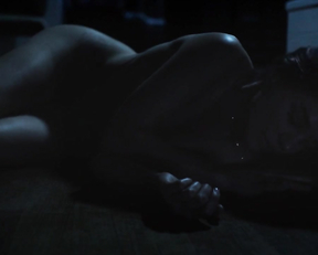 Laura Gordon, Olivia DeJonge - Undertow (2018)