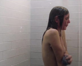 Laura Gordon, Olivia DeJonge - Undertow (2018)