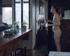 Laura Gordon, Olivia DeJonge - Undertow (2018)