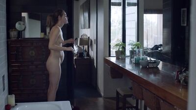 Laura Gordon, Olivia DeJonge - Undertow (2018)