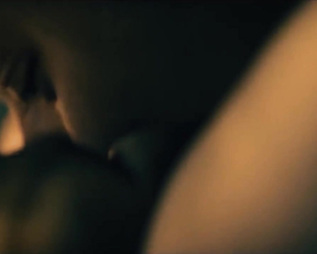 Antje Traue nude - Konig der Raben (2020)