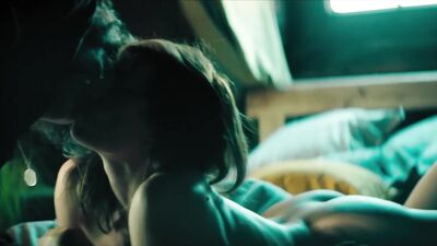 Antje Traue nude - Konig der Raben (2020)