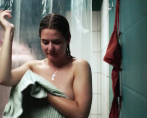 Asta Kamma August, Nina Terese Rask, Sara Fanta Traore - Sex s01 (2020)