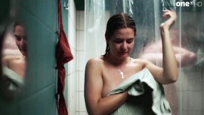Asta Kamma August, Nina Terese Rask, Sara Fanta Traore - Sex s01 (2020)