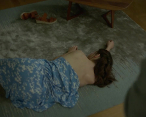 Lilith Hassle Nude - Ein Schritt zu viel (2020)