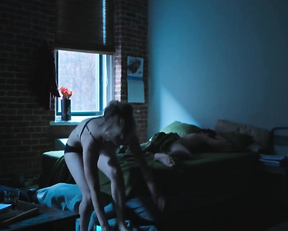 Kaley Cuoco nude - The Flight Attendant s01e02-03 (2020)