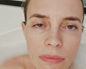 Alba August, Josephine Bornebusch - Orca (2020)