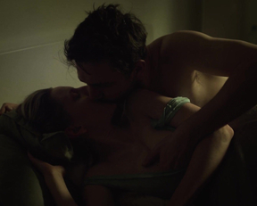 Sara Celler-Jezierska nude - Erotica 2022 (2020)