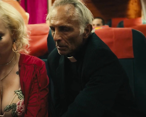 Corrin Evans, Maddie McGuire, Stefanie Peti, Jin N Tonic - Exorcism at 60,000 Feet (2019)