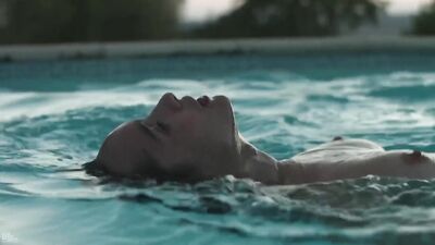Clara Ponsot nude - Les premices (2020)