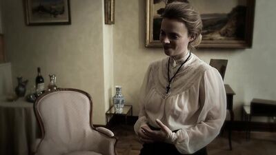 Laureline Romuald nude - Confidences d'une femme mariee s01e05 (2020)