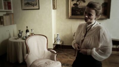 Laureline Romuald nude - Confidences d'une femme mariee s01e05 (2020)