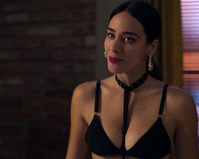 Esmeralda Pimentel naked - You've Got This (Ahi te Encargo) (2020)