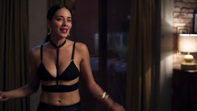Esmeralda Pimentel naked - You've Got This (Ahi te Encargo) (2020)