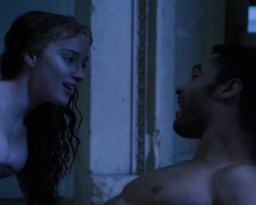 Phoebe Dynevor naked - Bridgerton s01e03-08 (2020)