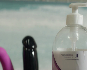 Hayley Squires, Timmika Ramsay - Adult Material s01e01 (2020)